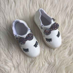 Toddler Girls White Bow Sparkle Sneakers Sz 24